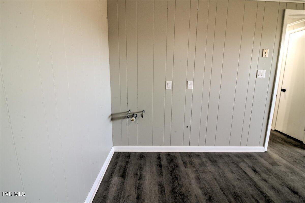 225 Mandan Road Kingsport, TN 37664 - Photo 47 of 126 048-225_Mandan-136