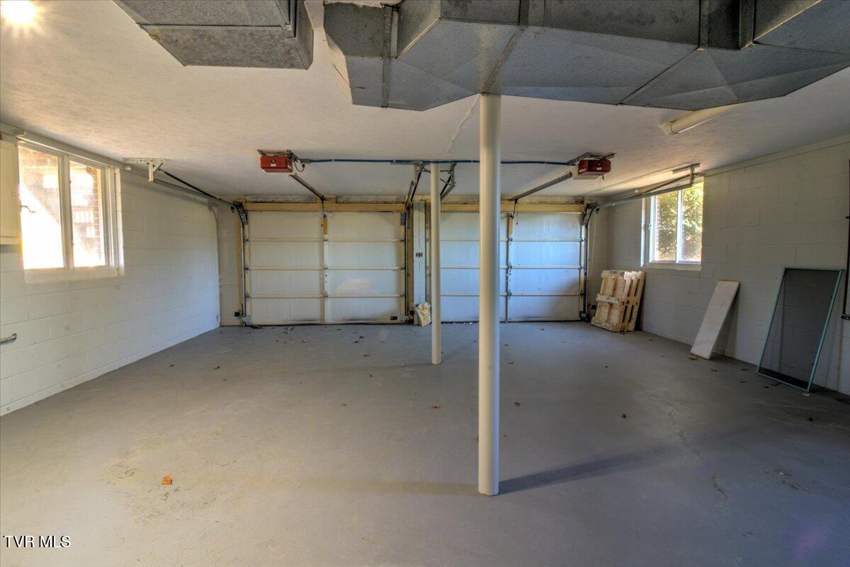 225 Mandan Road Kingsport, TN 37664 - Photo 49 of 126 050-225_Mandan-138