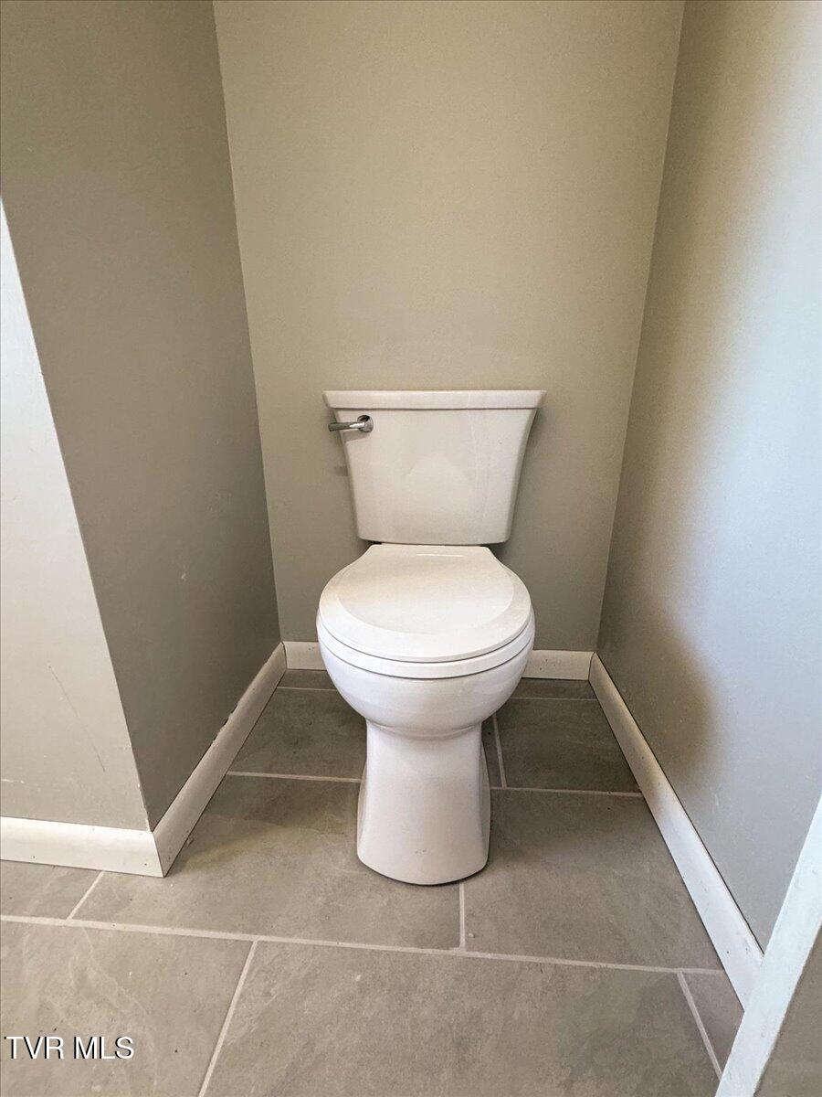 225 Mandan Road Kingsport, TN 37664 - Photo 61 of 126 062-225_Mandan-10