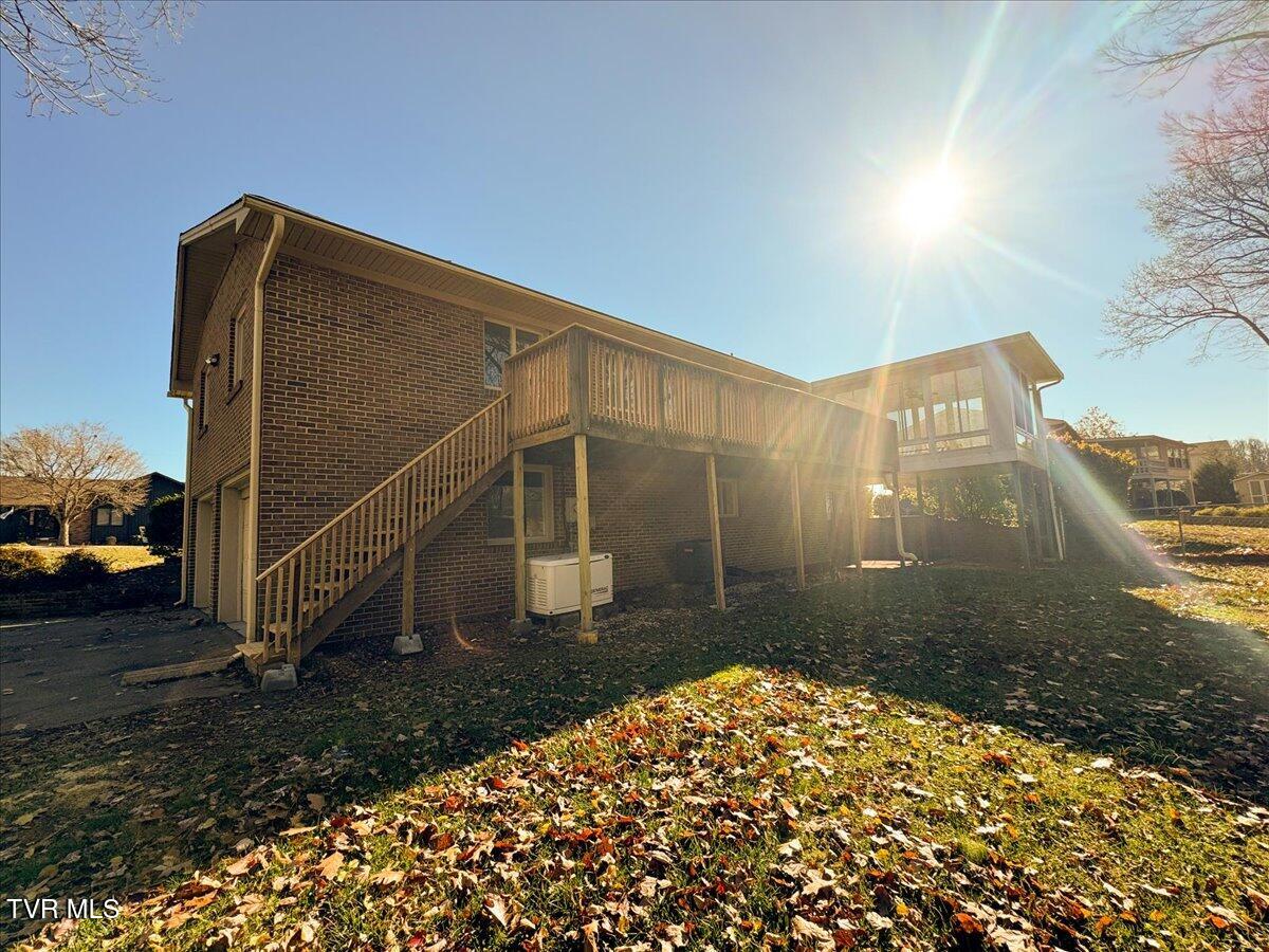 225 Mandan Road Kingsport, TN 37664 - Photo 90 of 126 096-225_Mandan-45