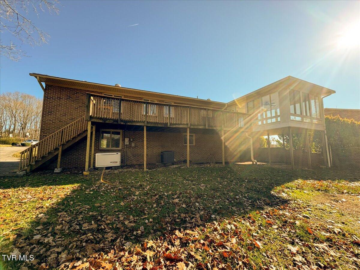 225 Mandan Road Kingsport, TN 37664 - Photo 91 of 126 097-225_Mandan-46