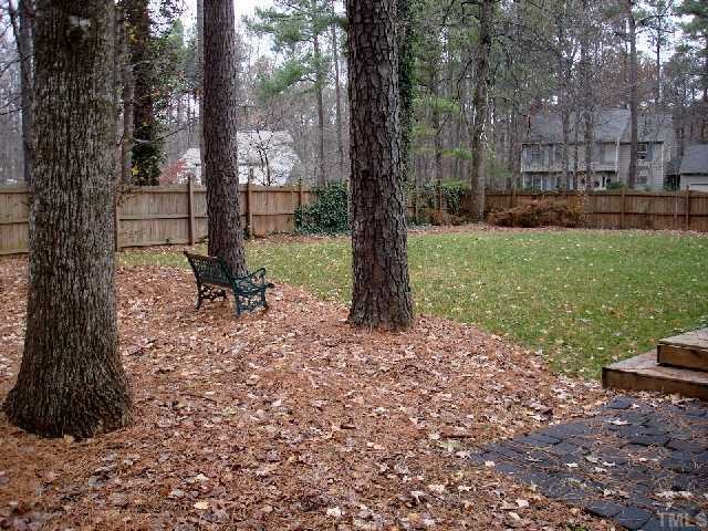8425 Morgans Way Raleigh, NC 27613 - Photo 3 of 11