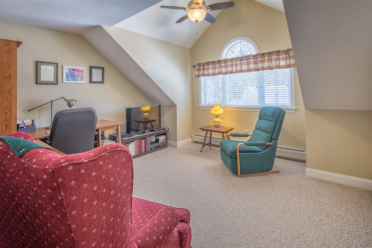 15 Susan Lane Rochester, NH 03867 - Photo 20 of 36