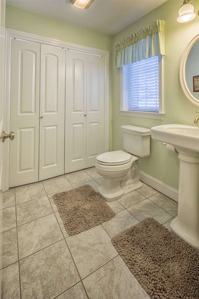 15 Susan Lane Rochester, NH 03867 - Photo 23 of 36