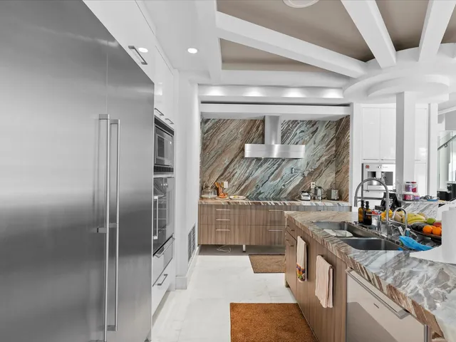 $23,000 | 3917 South Le Jeune Road, Miami, FL 33133