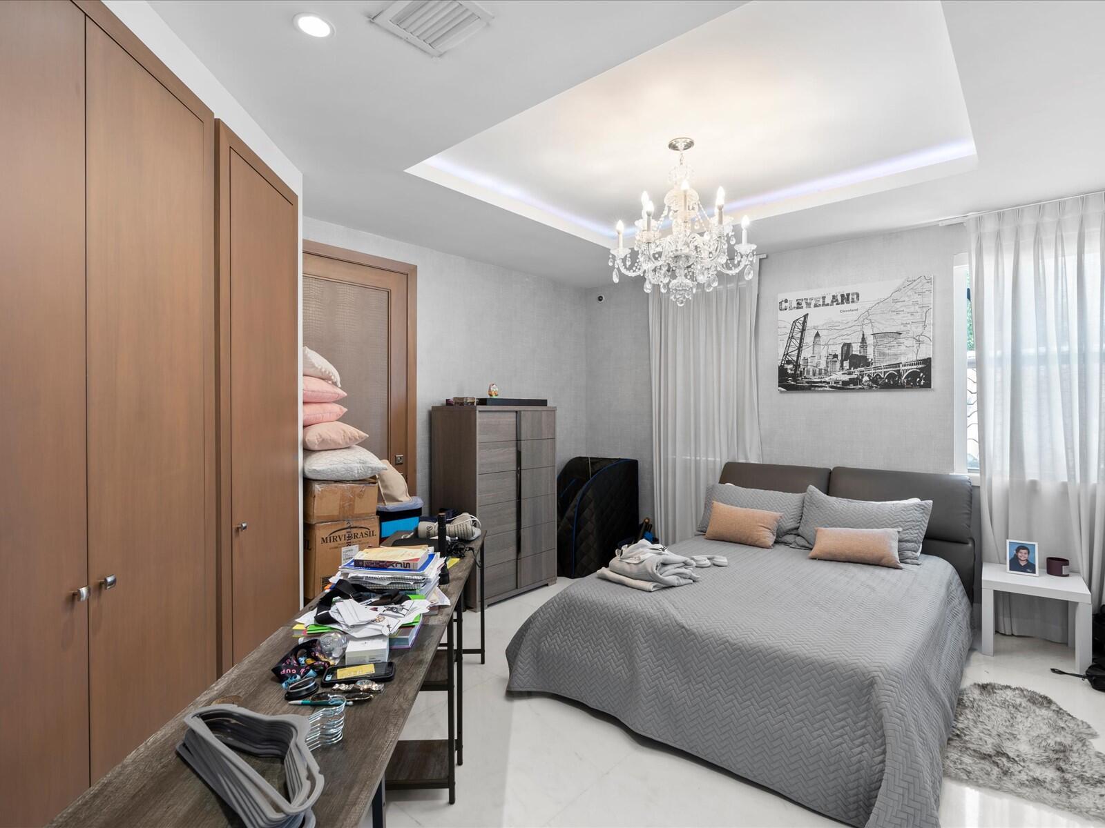 3917 South Le Jeune Road Miami, FL 33146 - Photo 79 of 91 80-Bedroom