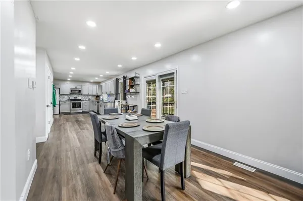 $399,000 | 4174 South R 1022, New Brighton, PA 15066