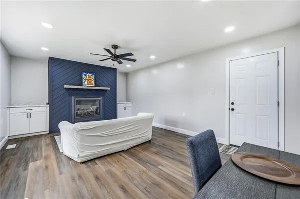 $399,000 | 4174 South R 1022, New Brighton, PA 15066