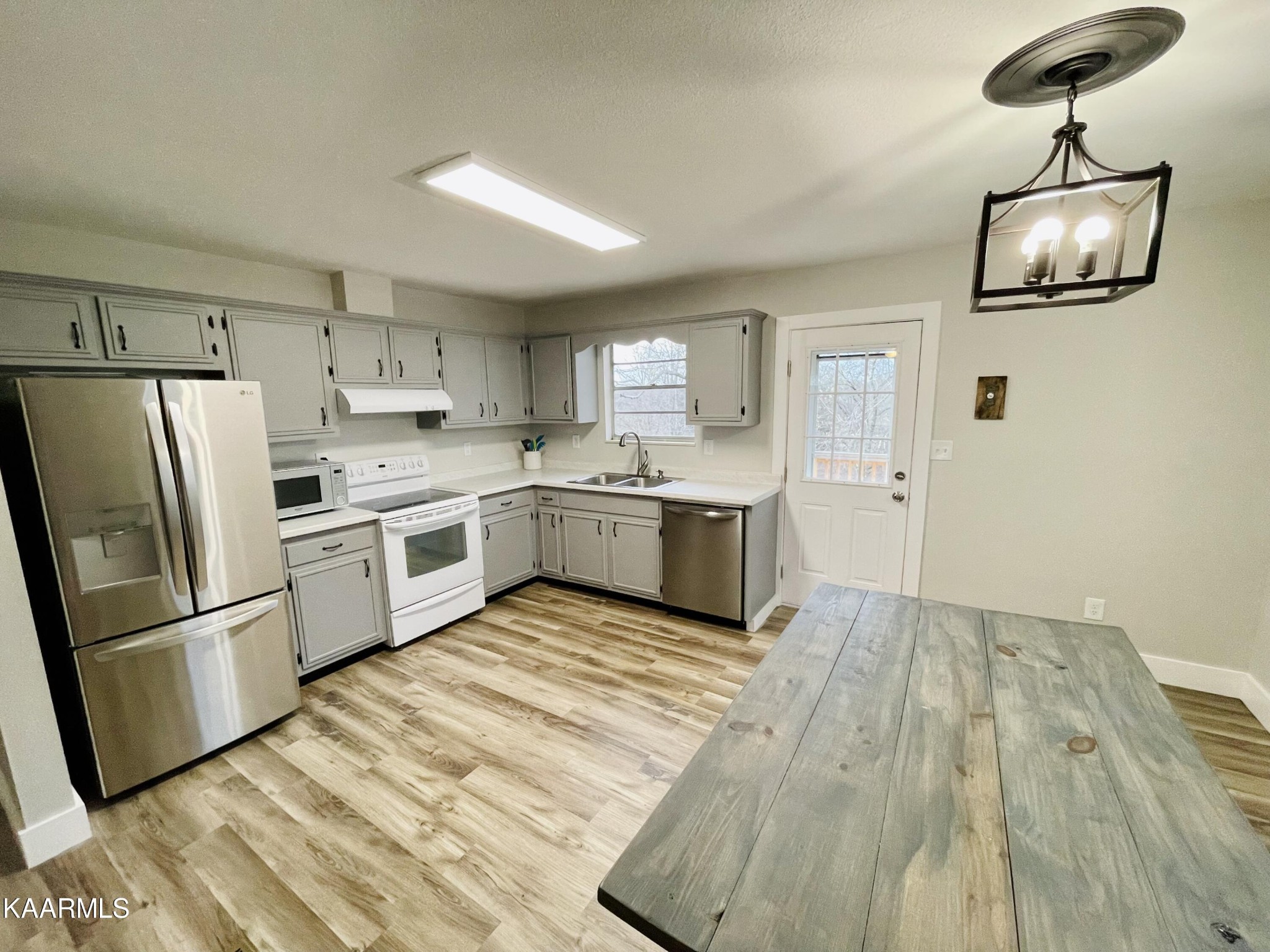 3429 Best Road Maryville, TN 37803 - Photo 4 of 15 Gallery Image 4