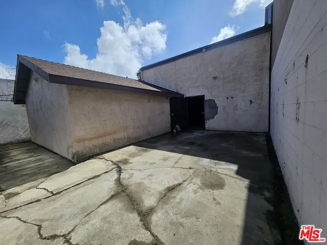 $699,000 | 2815 Southwest Drive, Los Angeles, CA 90043