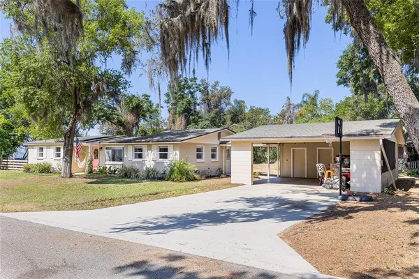 $320,000 | 17409 Division Street, Montverde, FL 34756