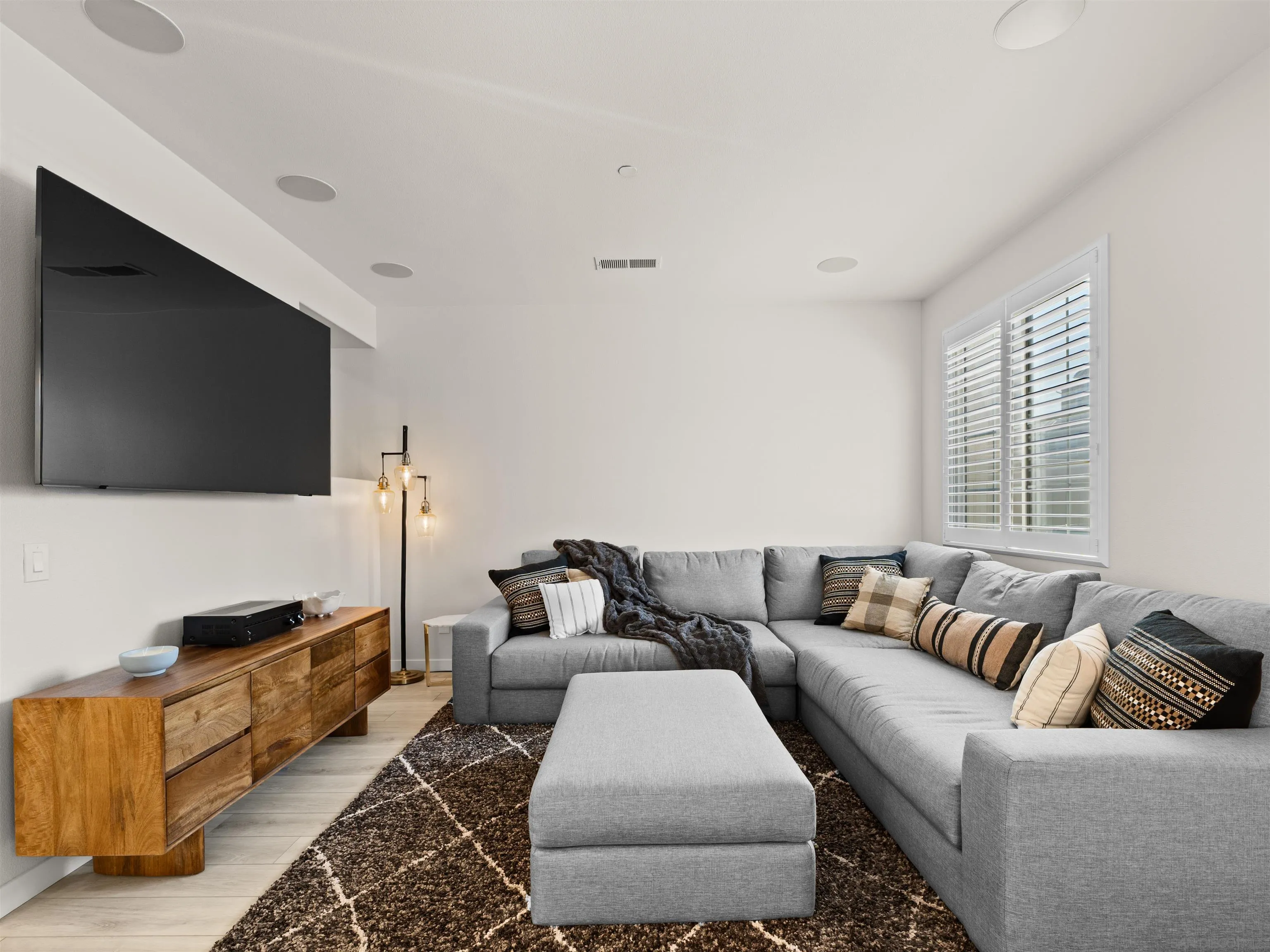 1323 Keck Road Chula Vista, CA 91913 - Photo 12 of 61 Gallery Image 12
