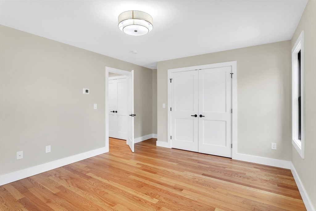 37 Landy Avenue Northampton, MA 01062 - Photo 30 of 41