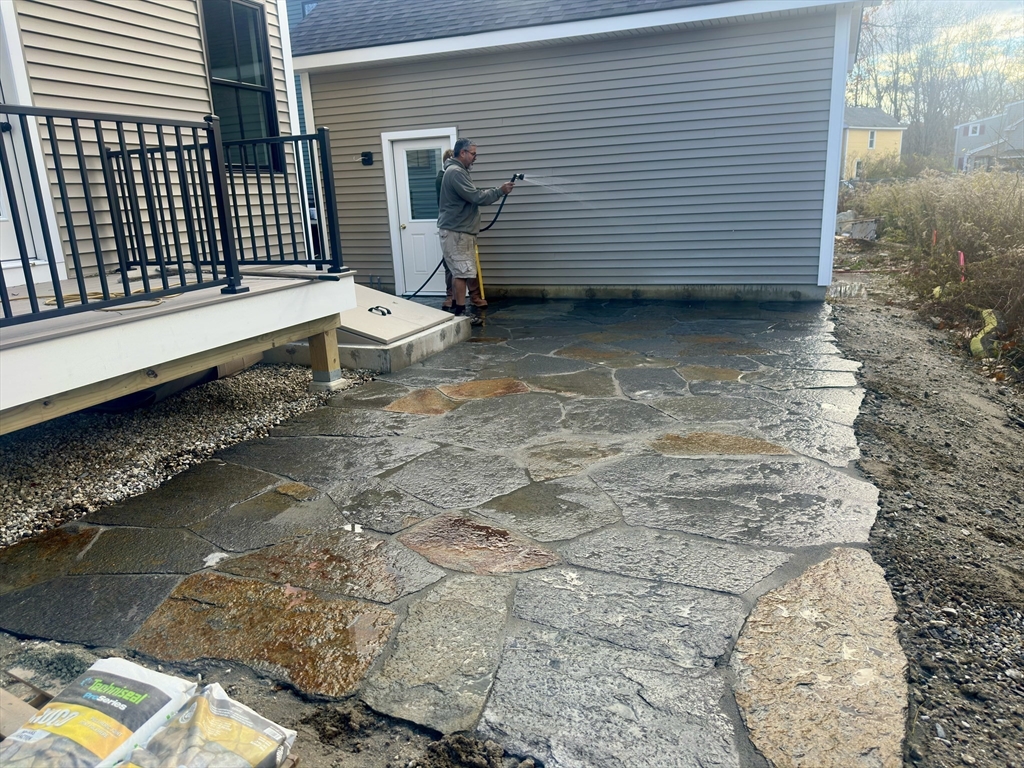 37 Landy Avenue Northampton, MA 01062 - Photo 40 of 41