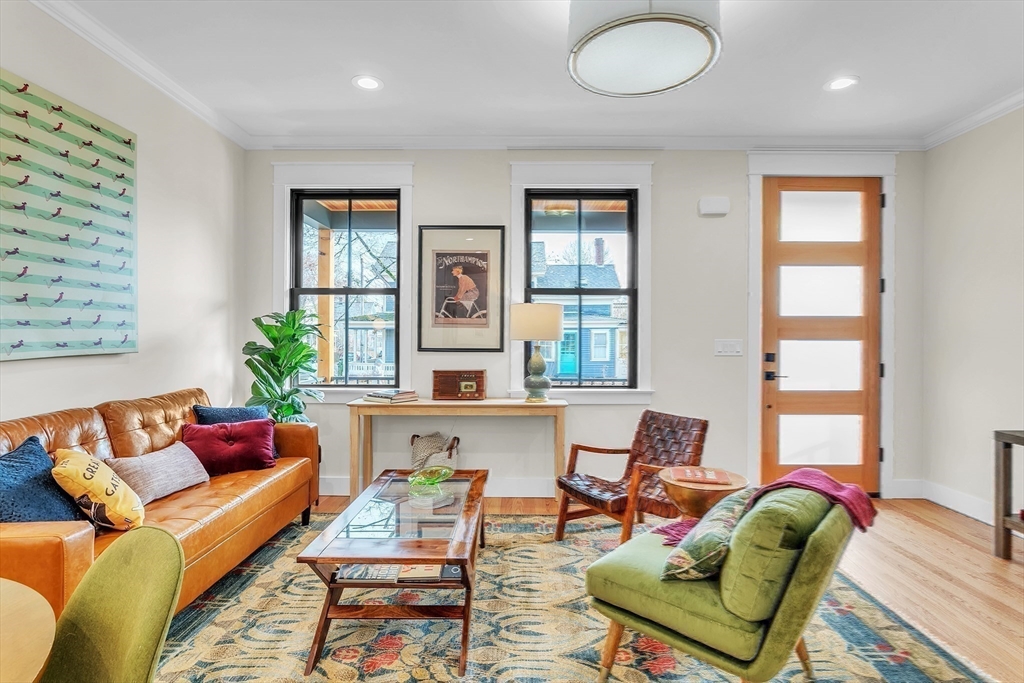 37 Landy Avenue Northampton, MA 01062 - Photo 6 of 41