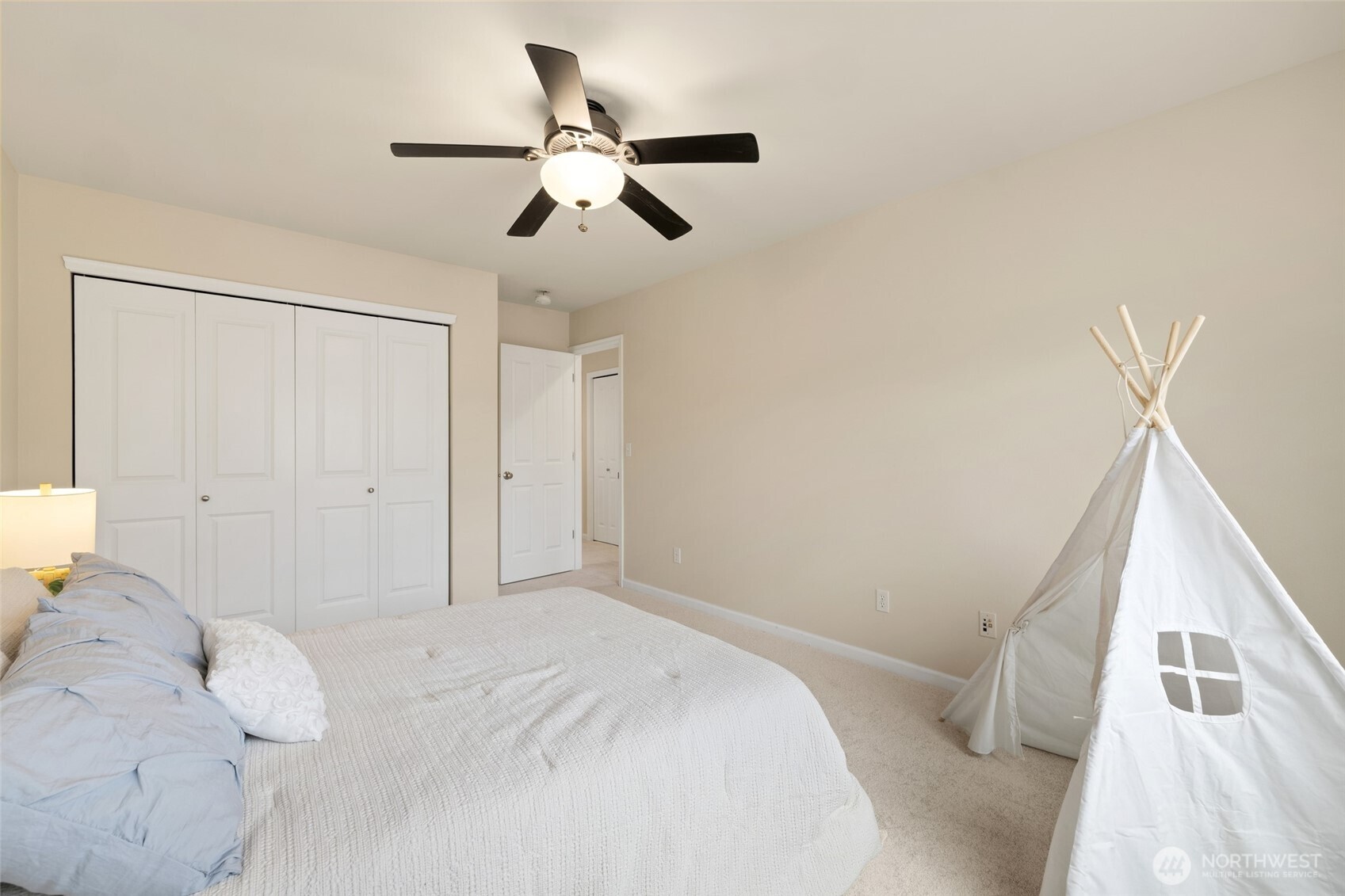 18024 29th Drive Southeast Bothell, WA 98012 - Photo 25 of 35 Gallery Image 25