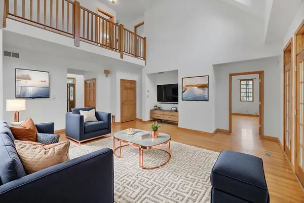 $725,000 | 26961 South Sylvan Lane, Monee, IL 60449