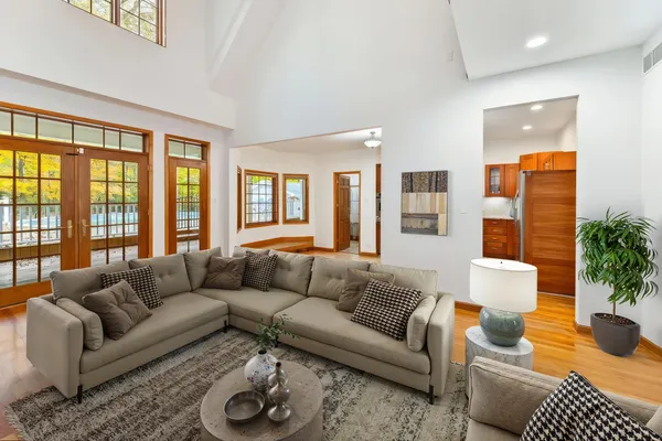 $725,000 | 26961 South Sylvan Lane, Monee, IL 60449