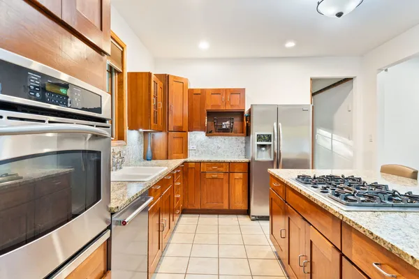 $725,000 | 26961 South Sylvan Lane, Monee, IL 60449