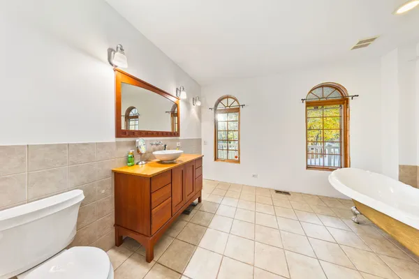 $725,000 | 26961 South Sylvan Lane, Monee, IL 60449