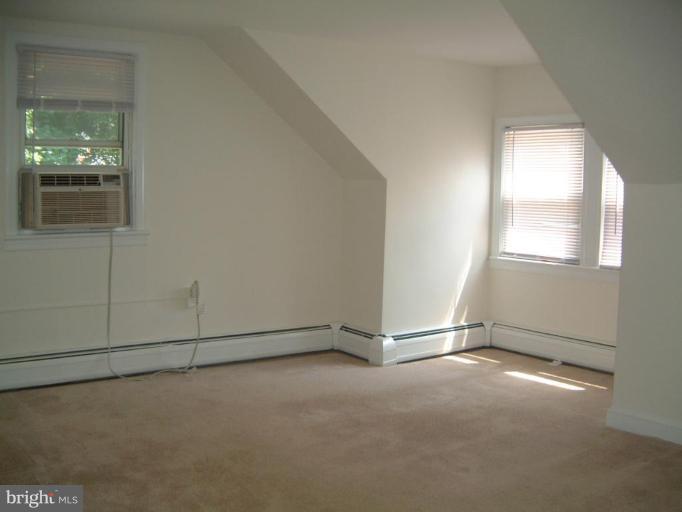 13919 Overton Lane Silver Spring, MD 20904 - Photo 11 of 16 an empty room with windows