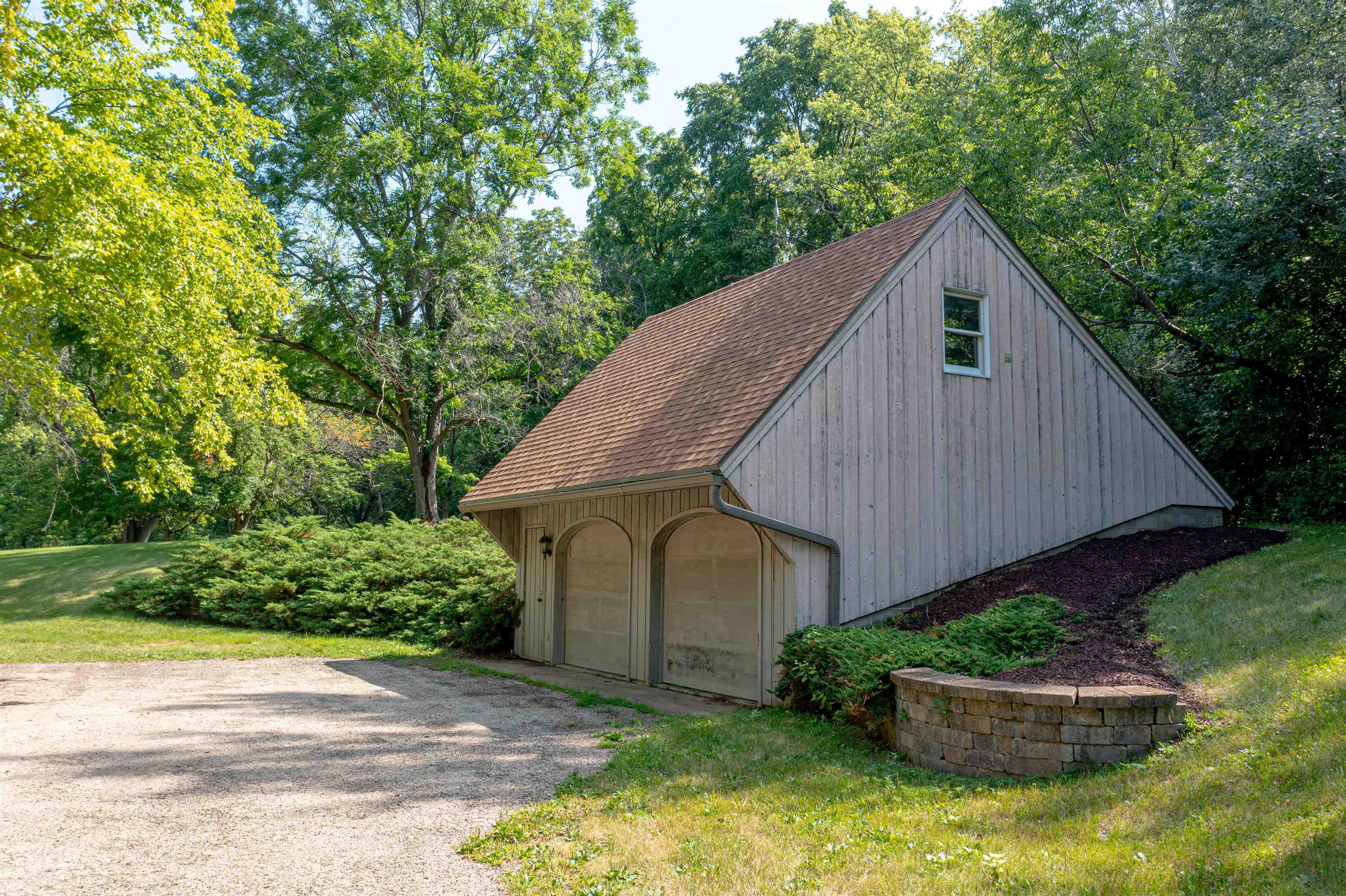 1066 South Browns Mill Road Freeport, IL 61032 - Photo 23 of 34 Gallery Image 23