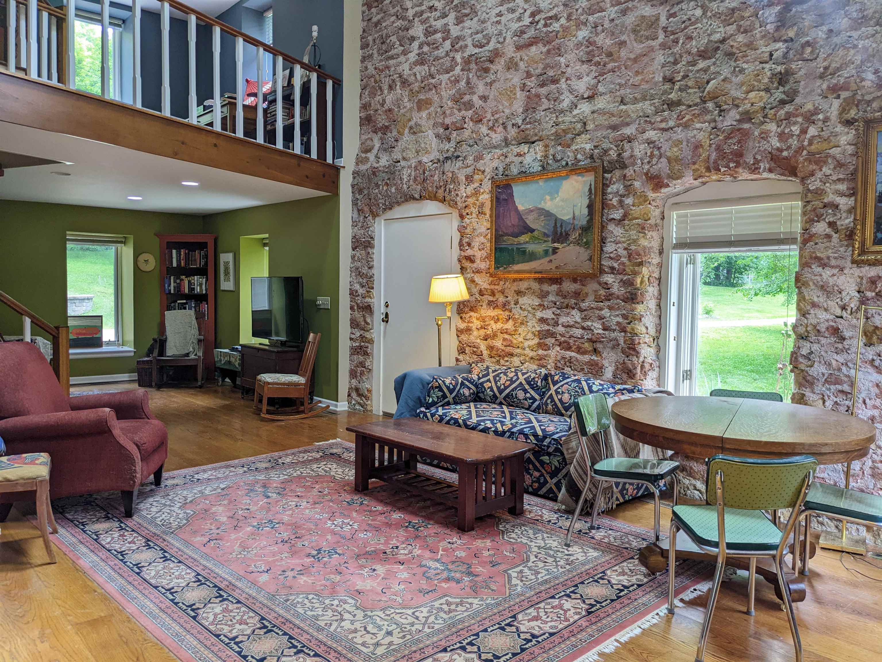 1066 South Browns Mill Road Freeport, IL 61032 - Photo 10 of 34 Gallery Image 10