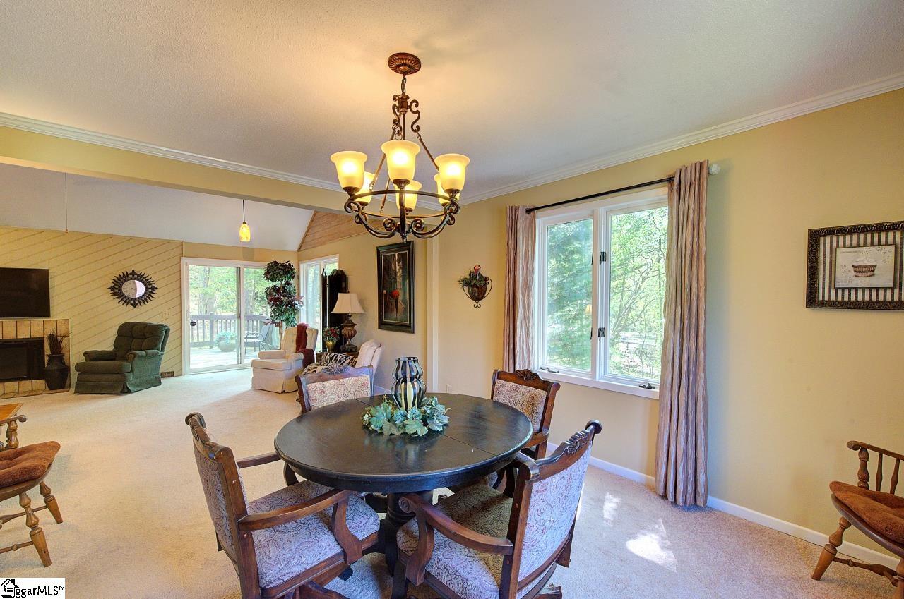 32 Creekside Way Greenville, SC 29609 - Photo 10 of 30