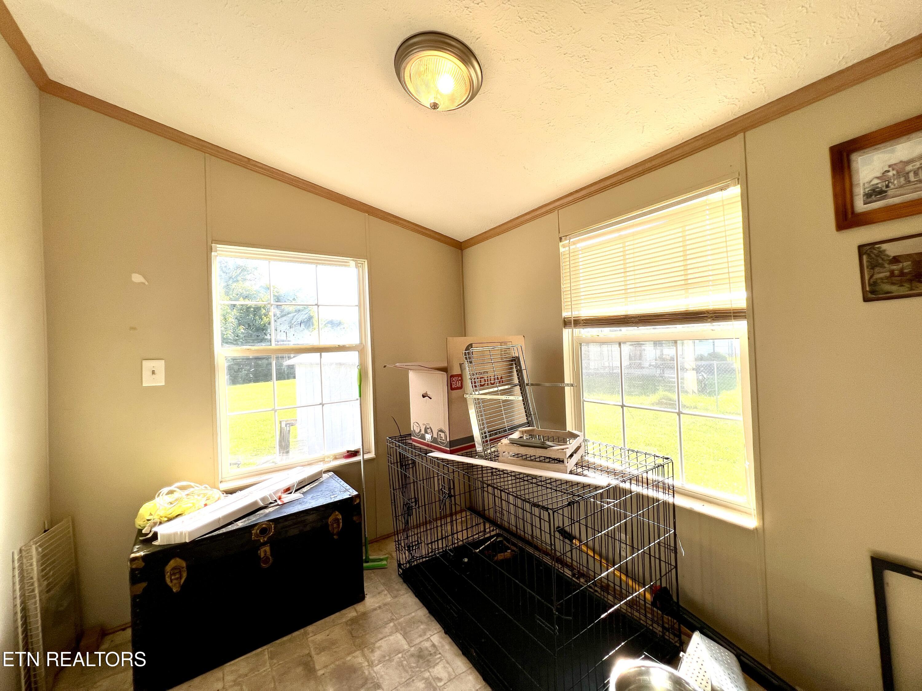 1228 Evans Valley Road Newport, TN 37821 - Photo 15 of 30 20260701_220521997_iOS
