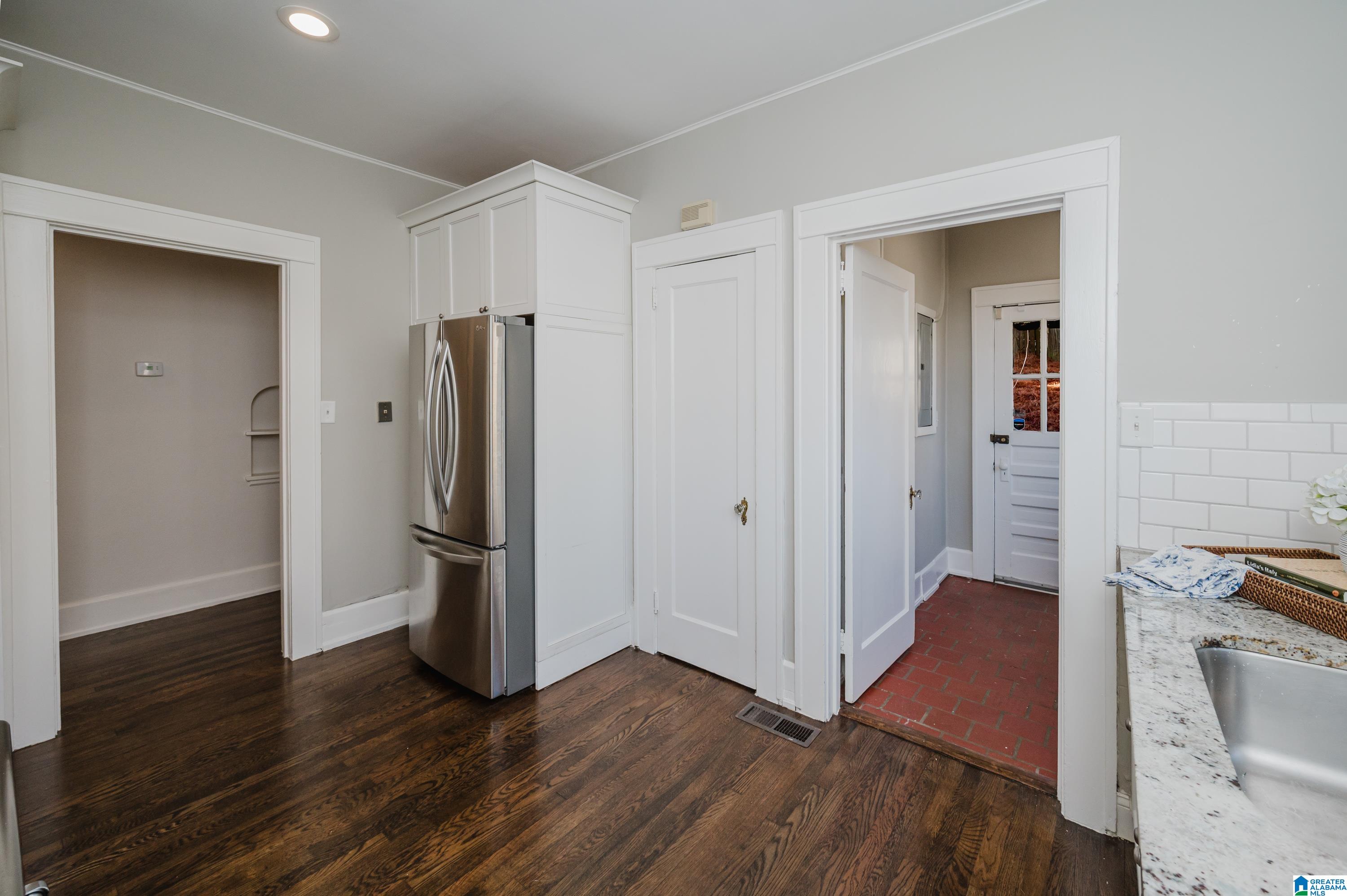 1901 Kensington Road Birmingham, AL 35209 - Photo 22 of 44