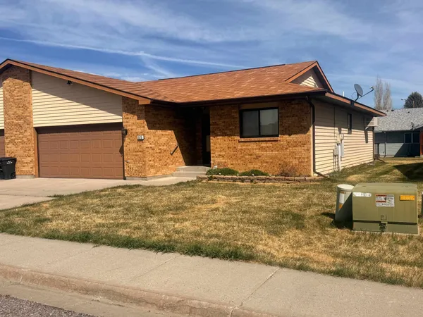 $230,000 | 525 Buckboard Street, Riverton, WY 82501