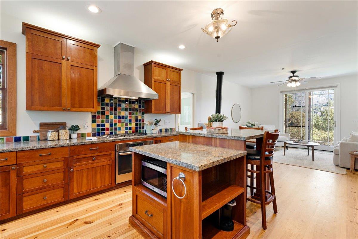 18101 Idylwild Road Los Gatos, CA 95033 - Photo 16 of 61