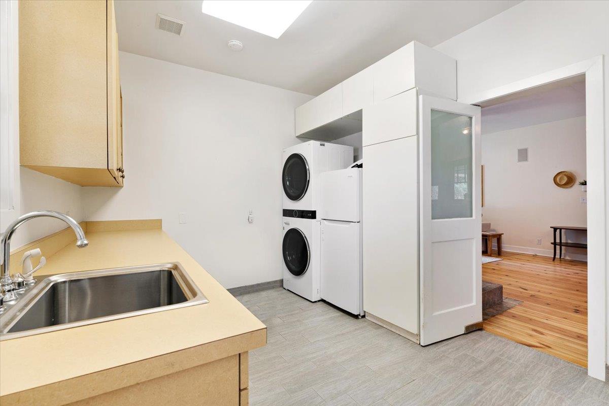 18101 Idylwild Road Los Gatos, CA 95033 - Photo 25 of 61