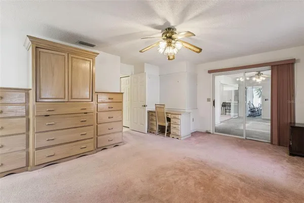 $269,900 | 828 Dundee Circle, Leesburg, FL 34788