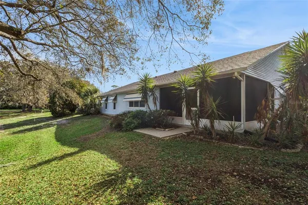 $269,900 | 828 Dundee Circle, Leesburg, FL 34788