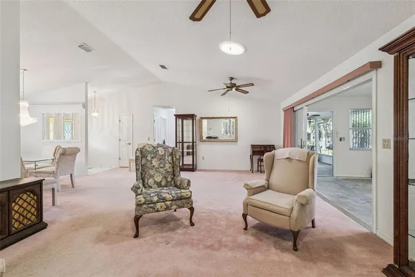 $269,900 | 828 Dundee Circle, Leesburg, FL 34788