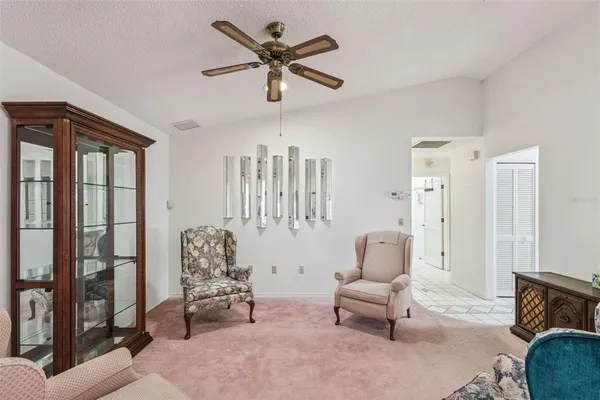 $269,900 | 828 Dundee Circle, Leesburg, FL 34788