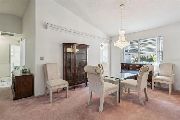 $269,900 | 828 Dundee Circle, Leesburg, FL 34788