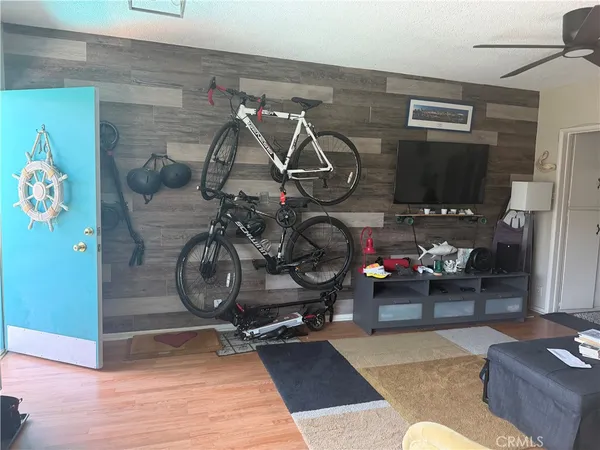 $399,000 | 1101 East Ocean Boulevard, Long Beach, CA 90802