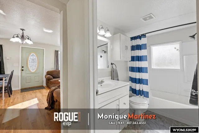 $194,000 | 914 South Melrose Street, Casper, WY 82601