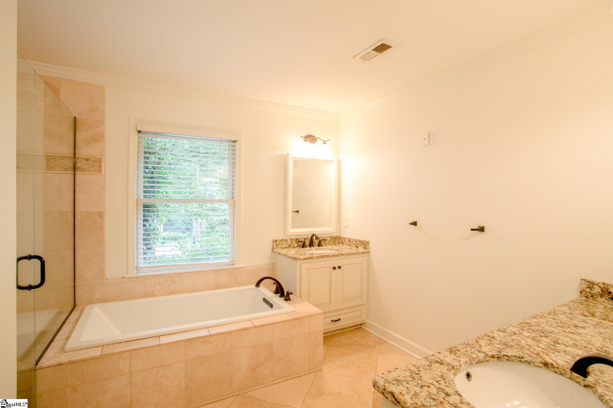 124 Windfield Road Greenville, SC 29607 - Photo 23 of 36