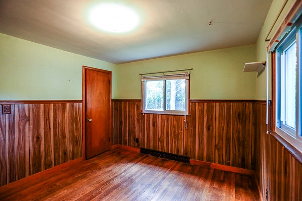 3 Laurine Road Danvers, MA 01923 - Photo 12 of 19 Gallery Image 12