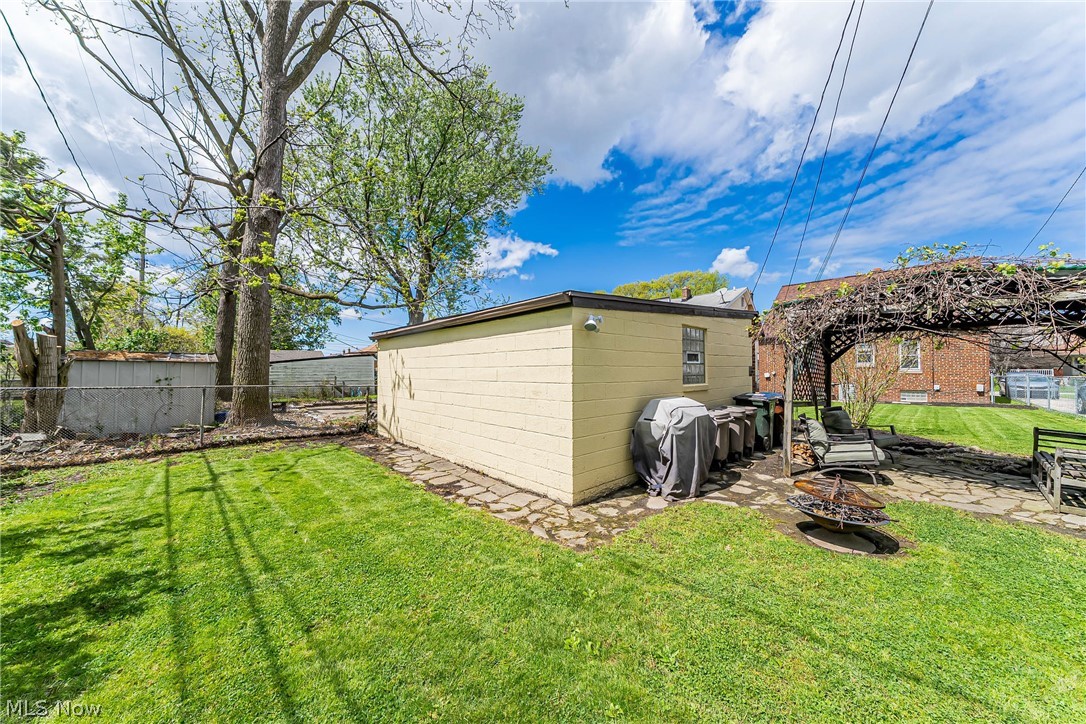 7415 Jameson Road Parma, OH 44129 - Photo 34 of 40 Gallery Image 34