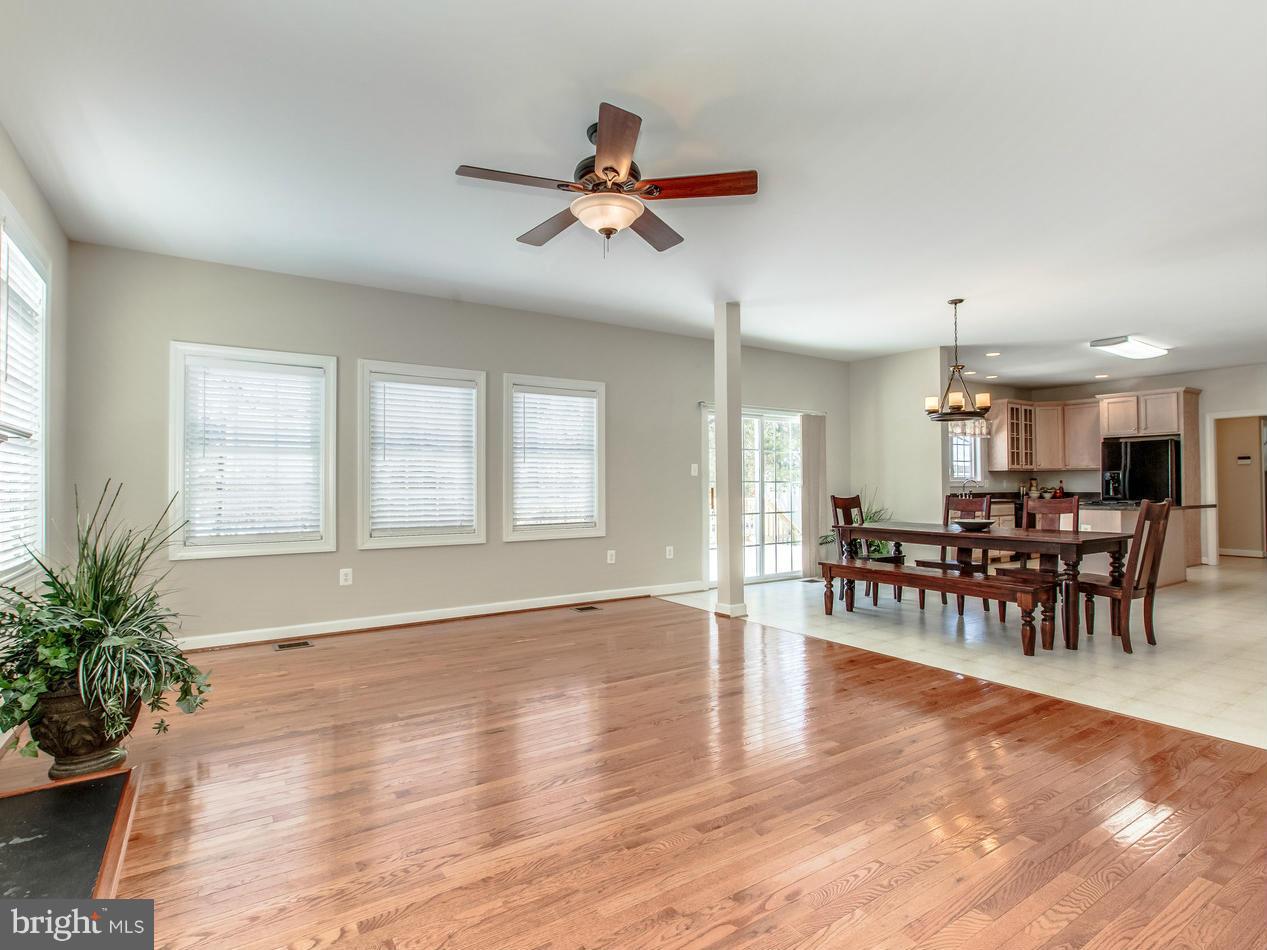 1908 Hull Road Vienna, VA 22182 - Photo 8 of 30 Family Room