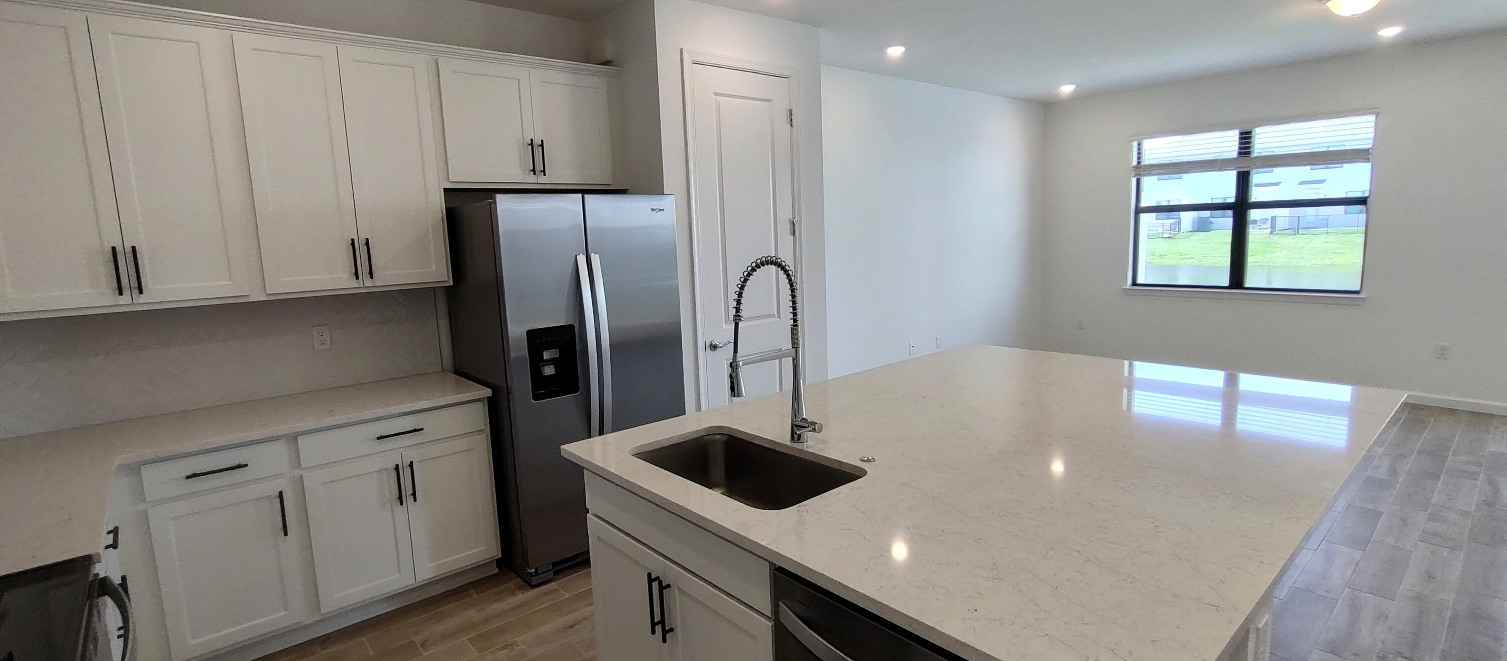 7770 Southwest Bentley Lane Stuart, FL 34997 - Photo 6 of 26 5