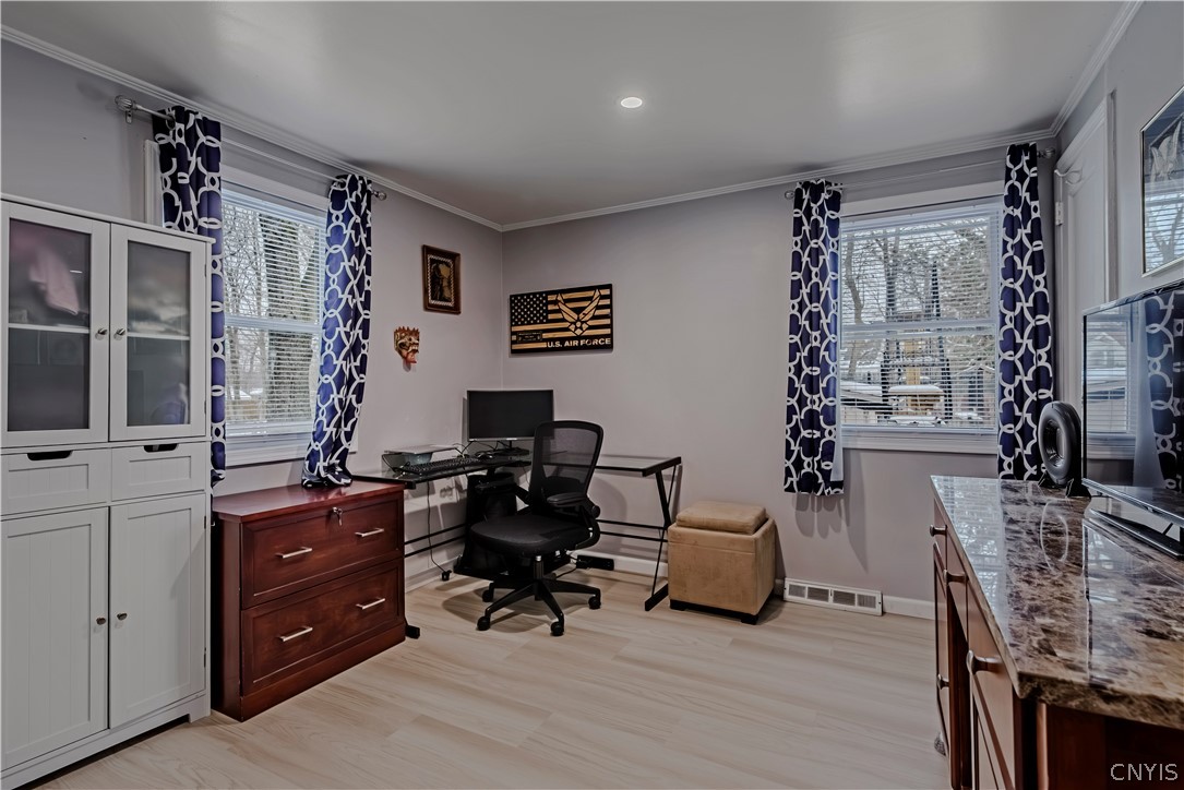 115 Riverview Parkway South Rome, NY 13440 - Photo 14 of 31