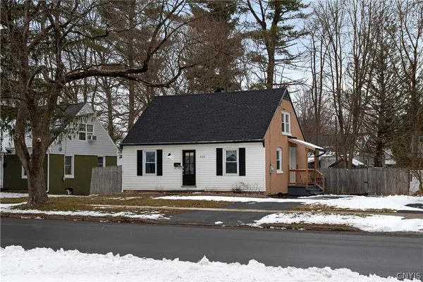 $219,900 | 115 Riverview Parkway South, Rome, NY 13440