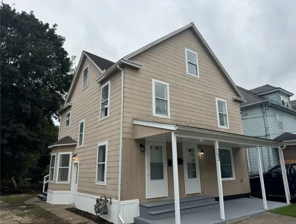$1,250 | 702 Broad Street, Unit 1, Endicott, NY 13760