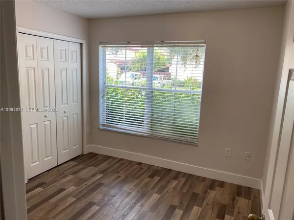 $2,950 | 14117 North Forest Oak Circle, Davie, FL 33325