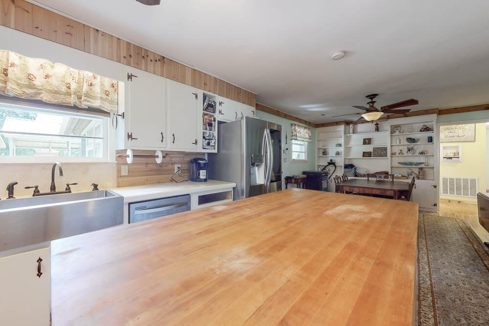 1725 Pine Log Road Aiken, SC 29803 - Photo 3 of 4 Shiplap backsplash!